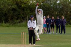 Dan-Seager-bowling-4