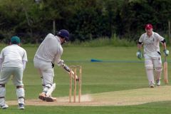 Oliver-Ward-batting-8