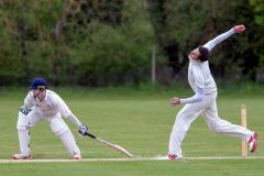 Dan-Seager-in-delivery-stride-3