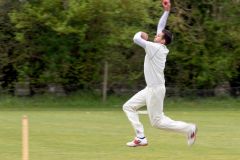 Dan-Seager-in-delivery-stride
